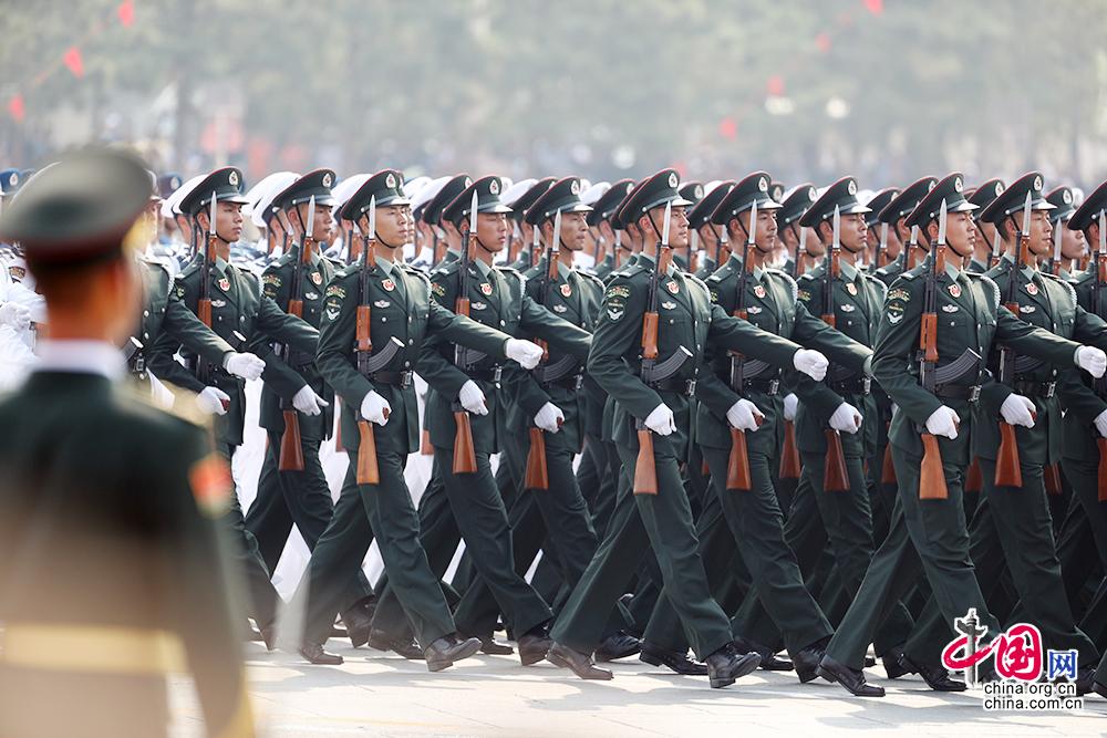 中国庆祝建国70周年大阅兵，预备役部队