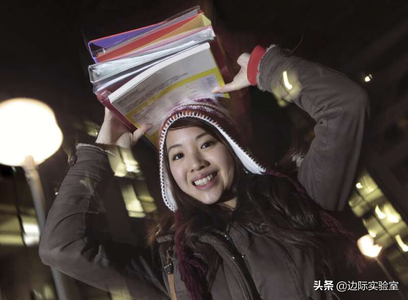 调查显示中国富人仍希望孩子去西方接受教育