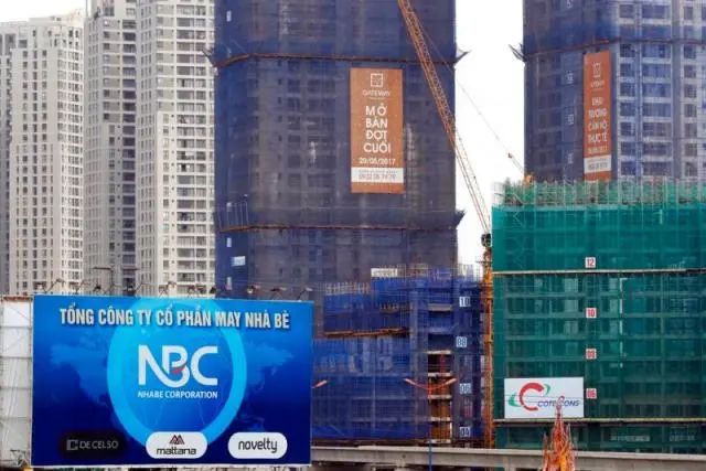 中国用了40年才走完西方发达国家200年的城市化进程，越南不用40年，30年就搞定 ... ...